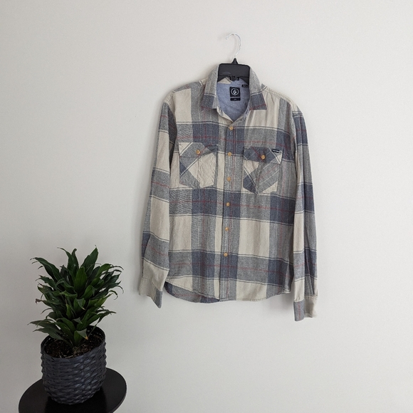 Volcom Other - Volcom Classic Fit Vintage Flannel